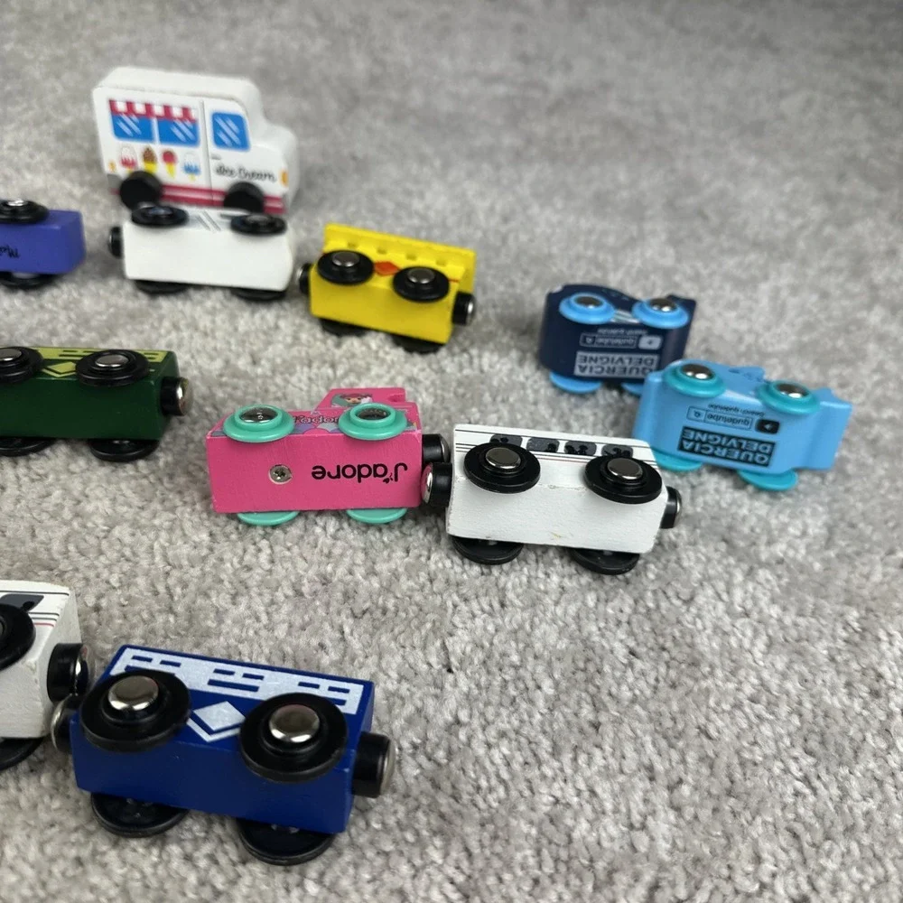 Lot of 16 Various Brands of Wooden Cars/Train‎ Cars